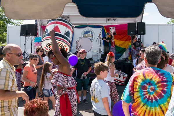 Bubeník z Batala Nyc v Rockland Pride festival — Stock fotografie