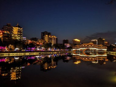 Chengdu, Çin 'de Gece