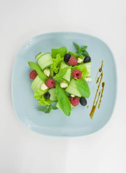 Frisse salade op achtergrond — Stockfoto