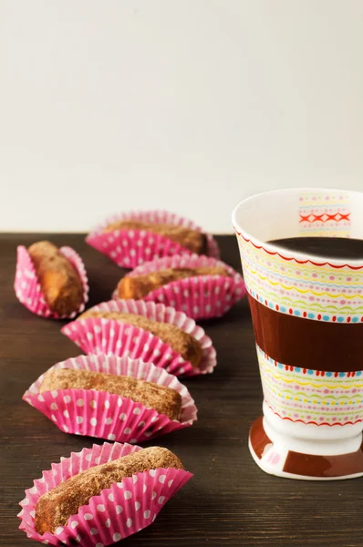 Delicious chocolate truffles with tea — Stock Photo, Image