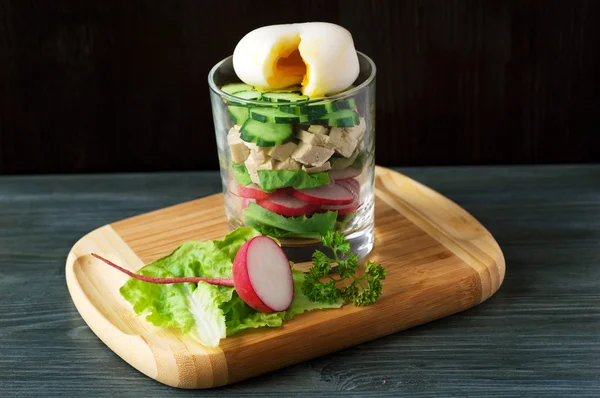 Vers fruit salade met een glas — Stockfoto