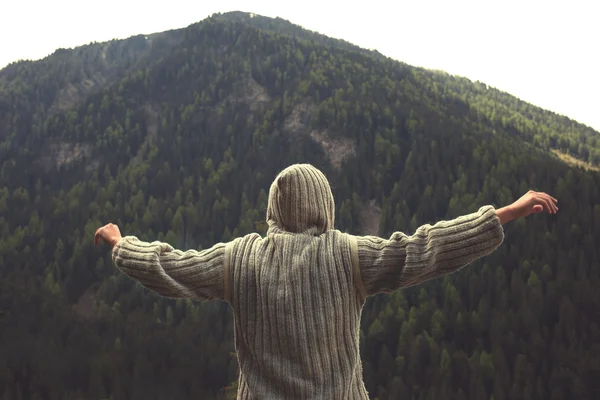 Man taking a deep breathe in the forest — Stock Photo, Image