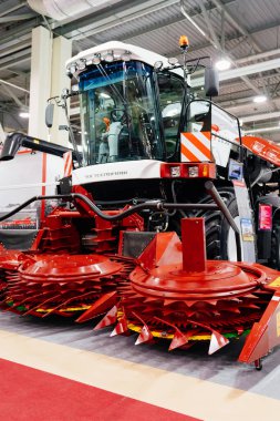 RSM 2650. Çim biçme ve biçme kütleleri için biçici.