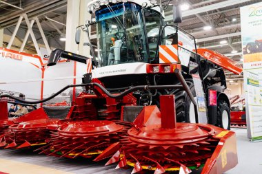 RSM 2650. Çim biçme ve biçme kütleleri için biçici.