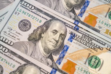 100 Amerikan doları. Banknotlardan arkaplan.