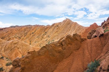 Dağların güzel tepeleri