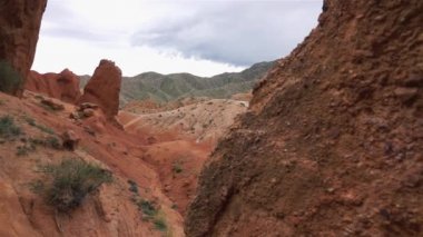 Büyük bir Kanyon geçidi