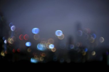 Romantik şehir ışığı bokeh.
