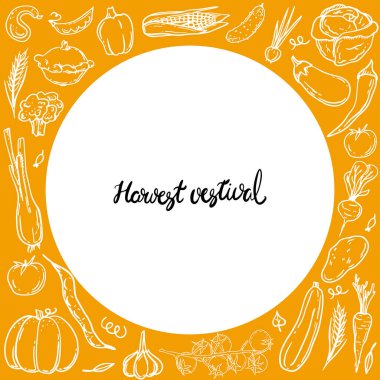 Sonbahar hasat düz taşıyıcı pankart şablonu. El çizimi harfler. Dekoratif sebze karalama skeci. Hasat toplama festivali, festival posteri, kartpostal tasarımı öğeleri kutlanıyor