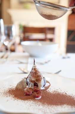 bir yüksek son Restoran Haşlanmış armut