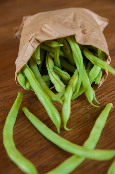 緑色の豆の紙袋 — ストック写真