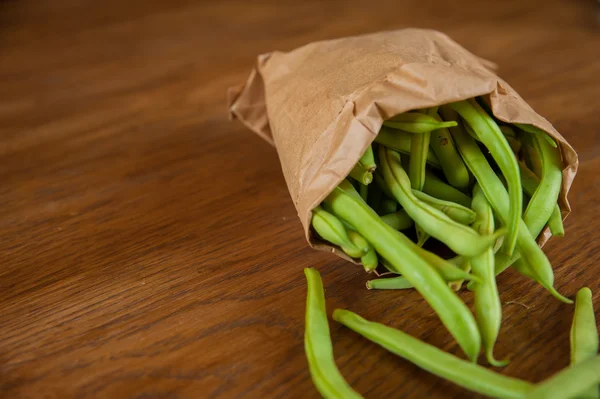 Paper bag of Green beans — Stock Photo, Image