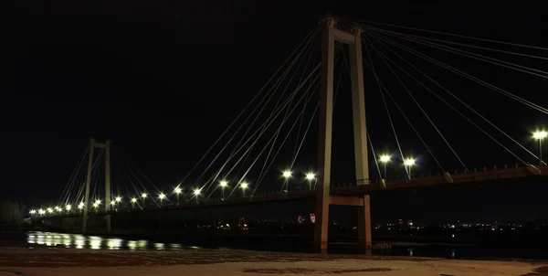 Fußgängerbrücke — Stockfoto