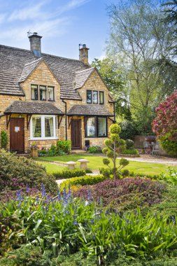 England old house countryside