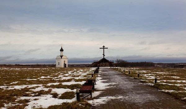 Каплиці в місті Izborsk — стокове фото