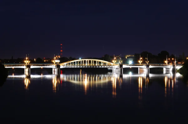 Ponte à noite — Fotografia de Stock