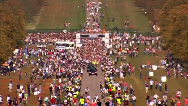 Início da maratona no campo — Vídeo de Stock