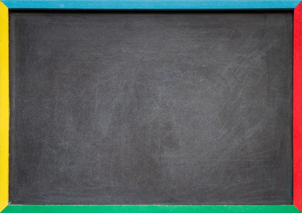 Bir çok renkli çerçeve içinde boş yazı tahtası