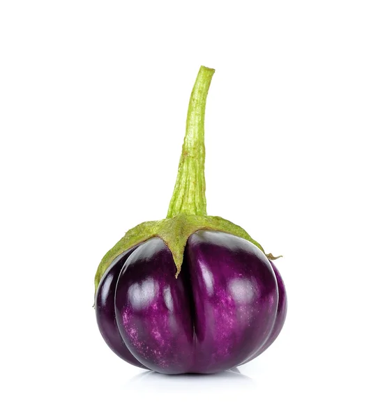 紫色的茄子，孤立在一张白纸 — 图库照片