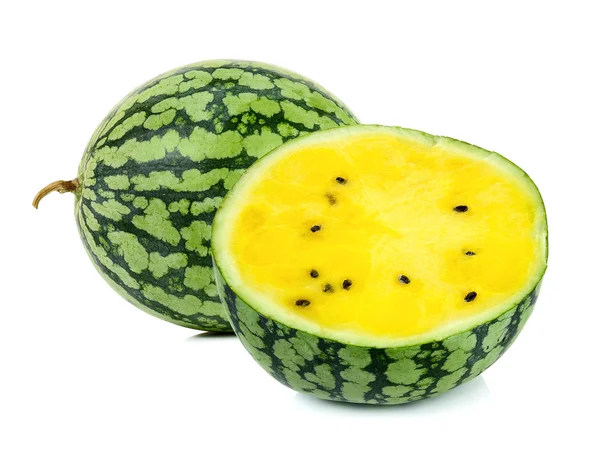 Beyaz arkaplanda karpuz izole edilmiş.