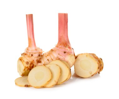 흰색 배경에 고립 된 생강