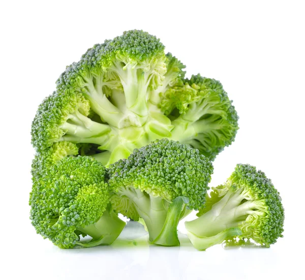Čerstvé brokolice izolované na bílém pozadí — Stock fotografie