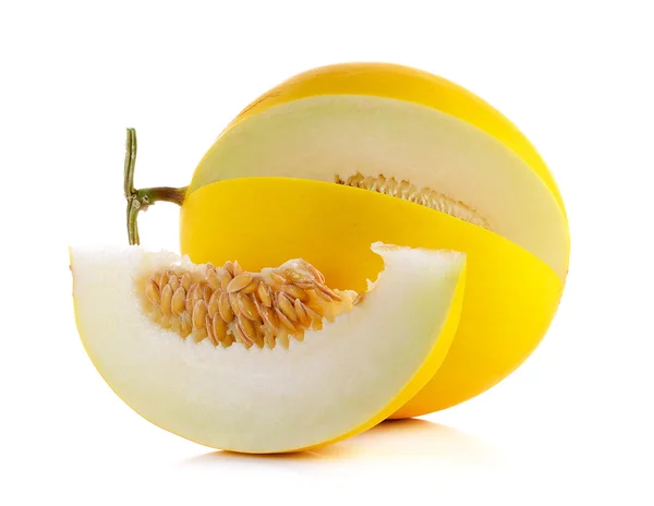 Cantaloupe amarelo isolado no fundo branco — Fotografia de Stock