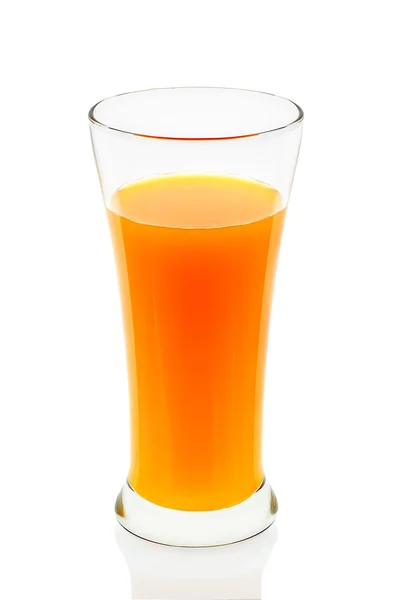 Jus d'orange de verre isolé sur fond blanc — Photo