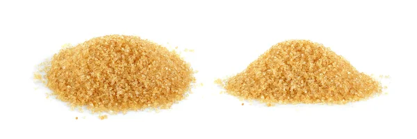 Bruine suiker geïsoleerd op de witte achtergrond — Stockfoto