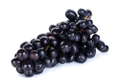 Beyaz arka plan üzerinde izole üzüm