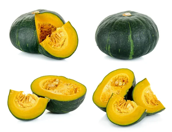 Calabaza verde aislada sobre fondo blanco — Foto de Stock