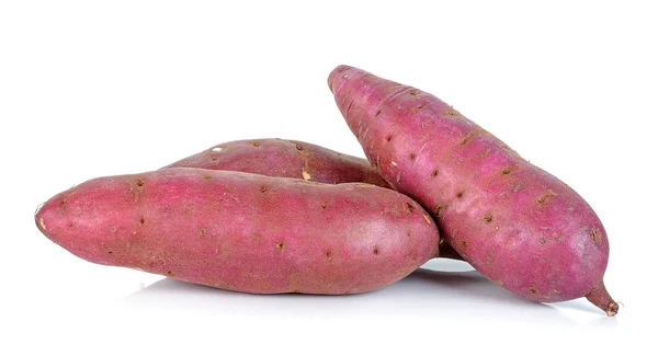 Zoete aardappel geïsoleerd op de witte achtergrond — Stockfoto