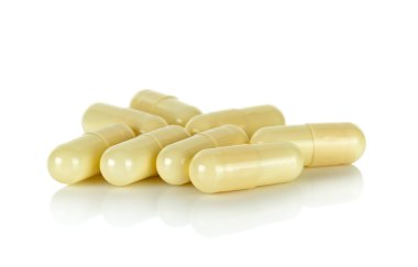 Beyaz arka plan üzerinde izole kapsül