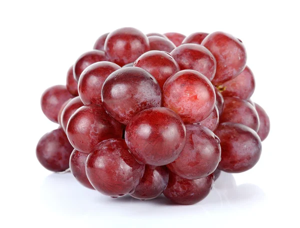 Czerwonych winogron na białym tle na białym tle — Zdjęcie stockowe