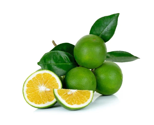 Citrus sinensis απομονωμένο σε λευκό φόντο — Φωτογραφία Αρχείου