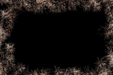 Siyah bir arka plan ile fireworks uygulamasından Noel çerçeve