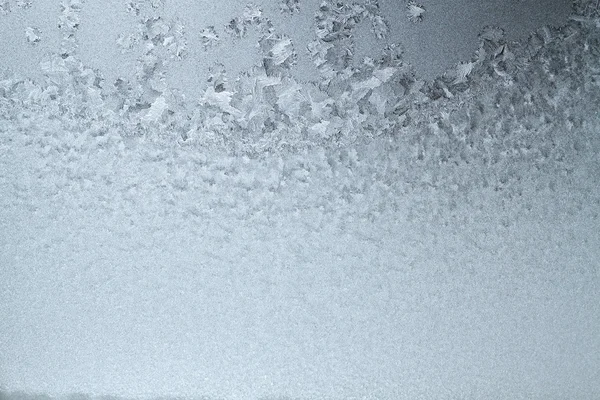Морозный узор на стекле — стоковое фото