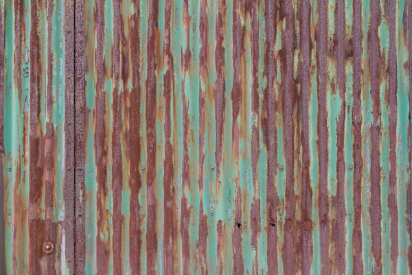 External rusty corrugated iron wall of a building — Stock Photo, Image