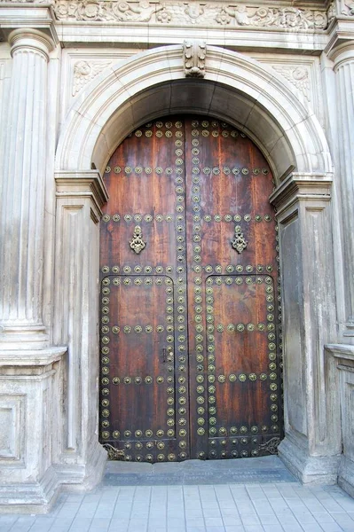 Motivo Decorativo Una Antigua Puerta Madera Albaicn Granada Spain — Fotografia de Stock