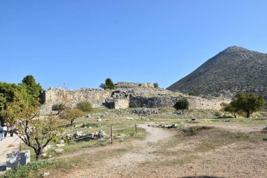 Vista de los Principales monumentos y sitios de Grecia. Ruinas de Micenas (Mycenae). Ciudad de Agamenon (Agamemnon). 