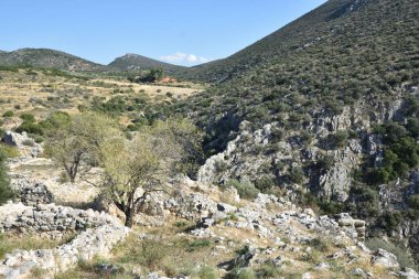 Vista de los Principales monumentos y sitios de Grecia. Ruinas de Micenas (Mycenae). Ciudad de Agamenon (Agamemnon). 
