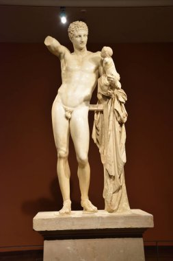 Vista de los Principales monumentos y sitios de Grecia. Olympia harabeleri. Olimpia Arqueologico Müzesi. Hermes de Praxiteles