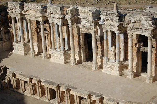 Antigas Ruínas Romanas Hierápolis Anatólia Turquia Teatro Romano Lado Das — Fotografia de Stock