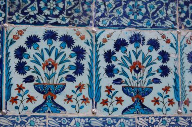 Türkiye 'deki İstanbul' un ana mekan ve eserlerine bir bak. Topkapı Sarayı. Harem. Seramik duvar