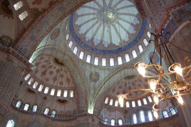 Türkiye 'deki İstanbul' un ana mekan ve eserlerine bir bak. Mavi cami