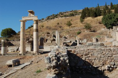 Türkiye 'nin başlıca yerleri ve eserleri. Ephesus 'un Roma kalıntıları. Dünya Mirası Sitesi