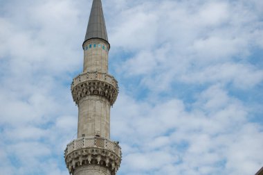 İstanbul 'un (Türkiye) başlıca yerleri ve anıtlarının manzarası. Süleyman Camii. Minare