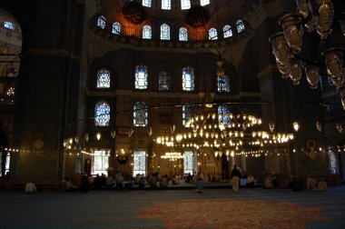 Yeni Cami veya Yeni Cami (İstanbul, Türkiye). 