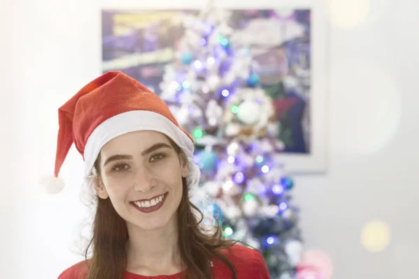 Sra Santa Claus Usando Sombrero Rojo Con Fondo Borroso Navidad — Foto de Stock