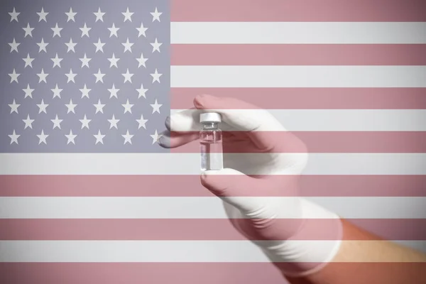 米国の旗は Covid 19に対する世界的な予防接種キャンペーンを示しています 流行ウイルス — ストック写真